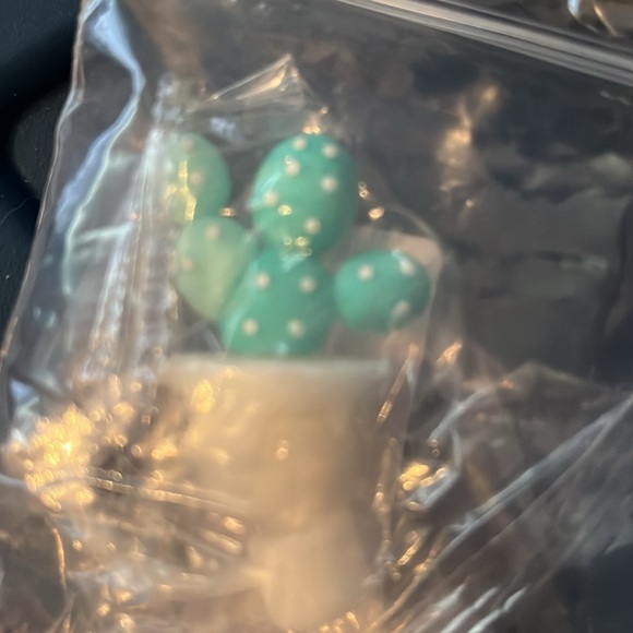 Silicone straw topper - Picture 3 of 3